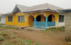 Single Family House in Gardnesville