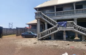 Compound in Thinkers Village