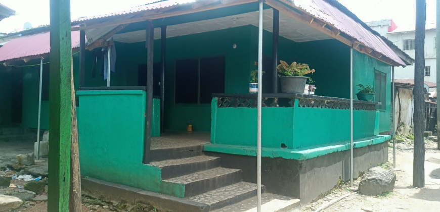 House for Sale on Perry Street            #100