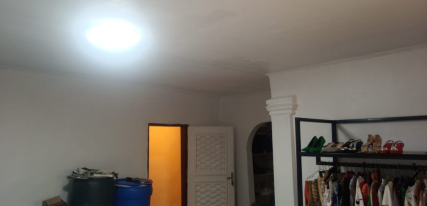 Well-Maintained Fenced-in House for Rental