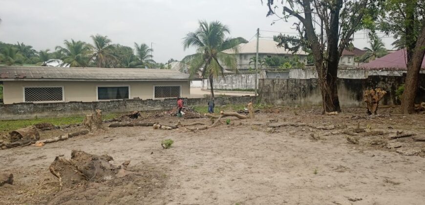 Residential Two-Story Building in the Old Road Community