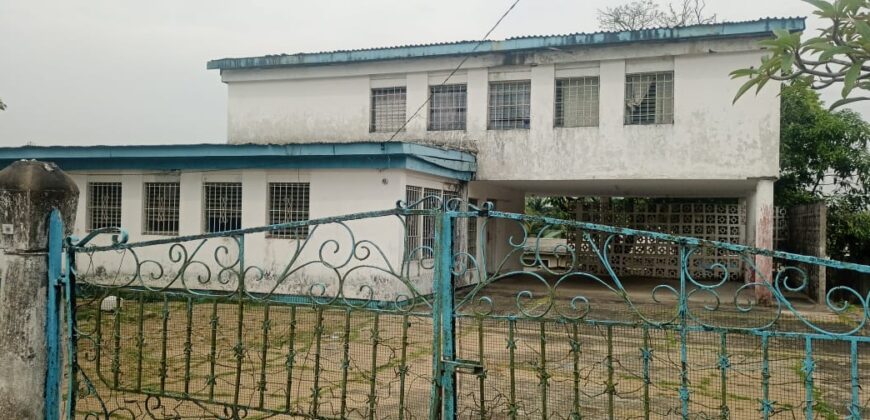 Residential Two-Story Building in the Old Road Community
