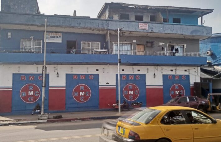 Prime Commercial Building on the Tubman Bypass