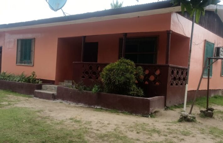 Entire House for Rent in Barnesville Estate       $200/Month