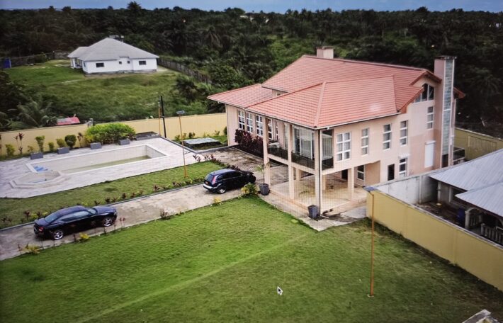 Luxury Rental Coming Soon in Marshall