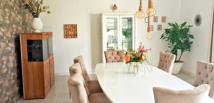 Luxury Beachfront Mansion in Lower Marbigi $590K or Lease for $1K/Month Long Term.