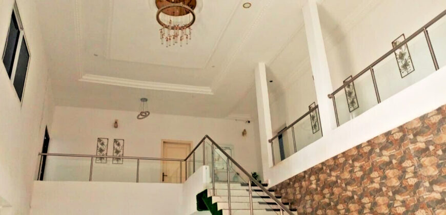 Luxury Beachfront Mansion in Lower Marbigi $590K or Lease for $1K/Month Long Term.