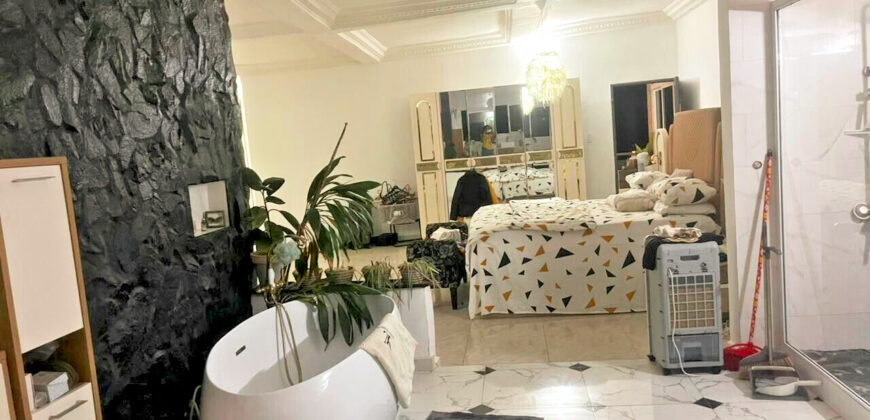 Luxury Beachfront Mansion in Lower Marbigi $590K or Lease for $1K/Month Long Term.